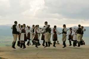 1000 drb. Szekely menyecska a Nyeregben szarnyra kelt 2009-ben